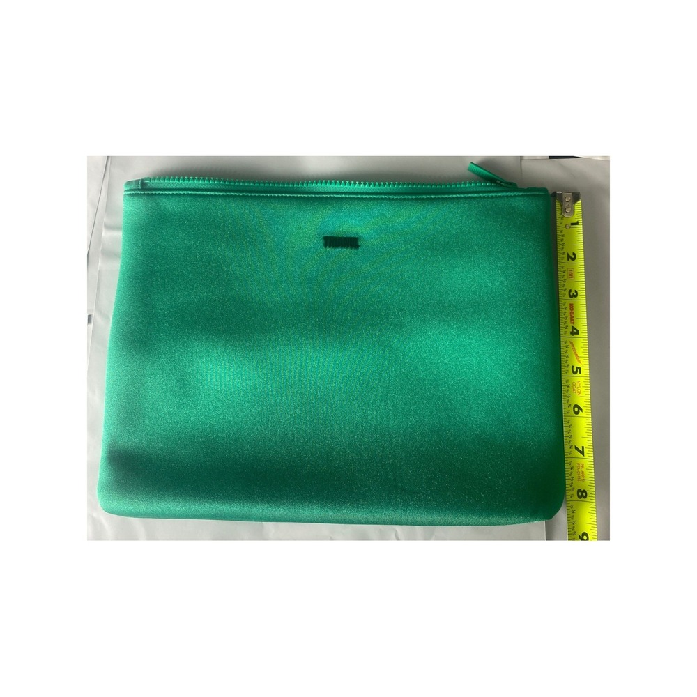 Green Neoprene Zipper Cosmetic Pouch Travel Makeup Bag Clutch